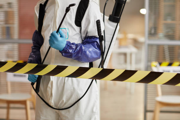 Professional Trauma Scene Cleanup technician working in Syracuse, NE